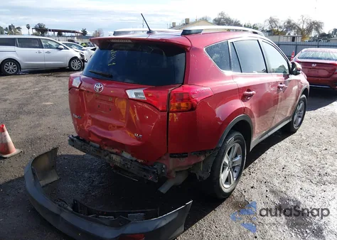 2014 Toyota Rav4 Xle z USA, uszkodzony, nr VIN 2T3WFREV6EW084068